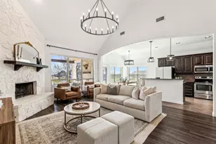 112 Cardiff Ln, Waxahachie, TX 75167 - Photo 11