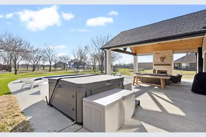 112 Cardiff Lane, Waxahachie, TX 75167 - Photo 37