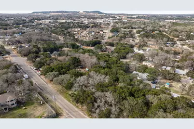 910 Scenic Drive, Granbury, TX 76048 - Photo 7