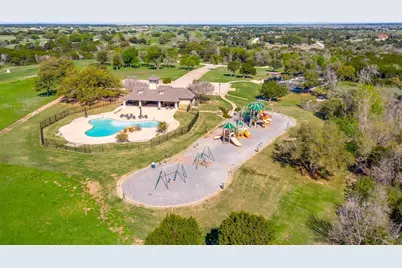 6004 Selkirk Court, Cleburne, TX 76033 - Photo 33