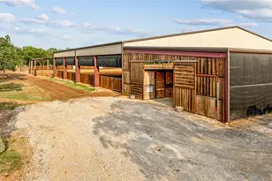 3113 Rock Creek Rd, Mineral Wells, TX 76067 - Photo 21