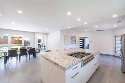 6956 Meadowbriar Lane, Dallas, TX 75230 - Photo 7