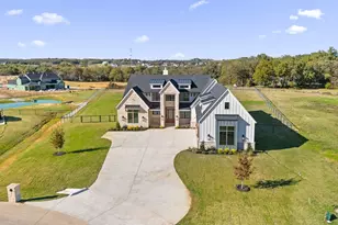 1070 Browning Rd, Argyle, TX 76226 - Photo 1