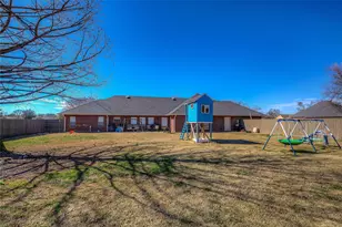 302 Briarwood Ln, Sulphur Springs, TX 75482 - Photo 31