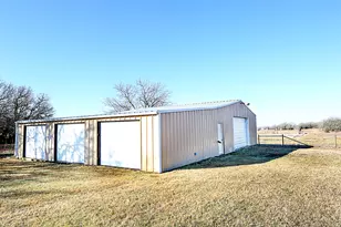 2823 Fm 1816, Bowie, TX 76230 - Photo 37