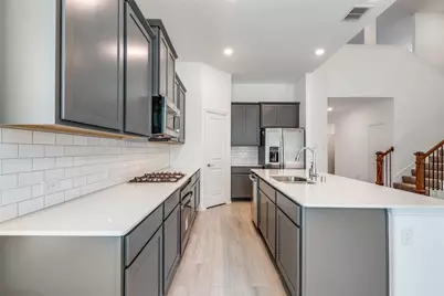 8129 Lindheimer Lane, McKinney, TX 75071 - Photo 11