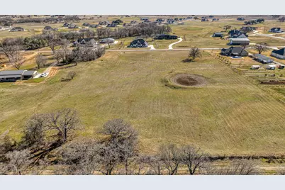 1136 Paradise Parkway, Poolville, TX 76487 - Photo 3