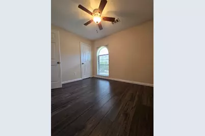 1121 Sam Houston Drive, Garland, TX 75042 - Photo 29