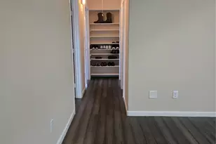 1121 Sam Houston Dr, Garland, TX 75042 - Photo 5