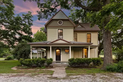 405 W Clifton Street, Pilot Point, TX 76258 - Photo 33