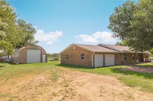 685 Co Rd 114, San Saba, TX 76877 - Photo 21