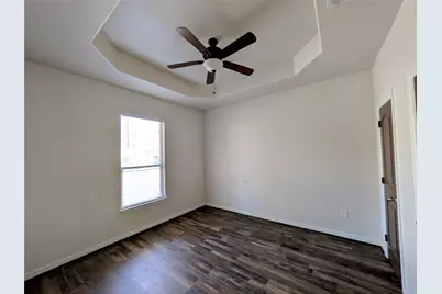 409 Giles Street, Mineola, TX 75773 - Photo 3