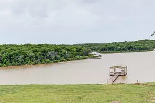 133 Sunset Bay Pointe Ct, Chico, TX 76431 - Photo 3