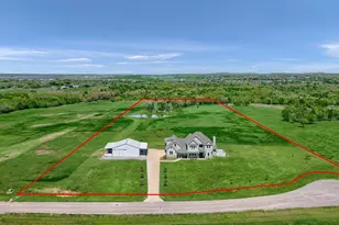 565 Oasis Dr, Denison, TX 75020 - Photo 1