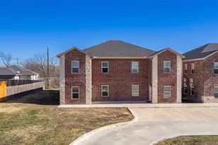 2301 Abilene St, Greenville, TX 75401 - Photo 7