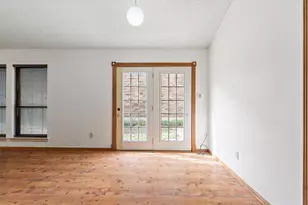 217 Teakwood Ln, Lewisville, TX 75067 - Photo 9