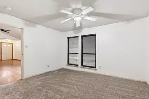 217 Teakwood Ln, Lewisville, TX 75067 - Photo 19