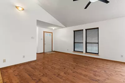 217 Teakwood Lane, Lewisville, TX 75067 - Photo 7