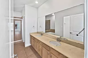 1616 Tribeca Way, Dallas, TX 75204 - Photo 9