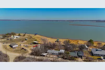 362 Meadow Pond, Bridgeport, TX 76426 - Photo 9