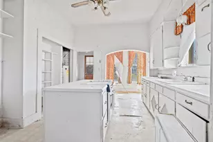 306 E Adams St, Itasca, TX 76055 - Photo 13