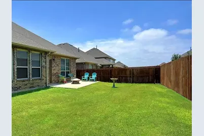 3208 Knoll Pines Road, Denton, TX 76208 - Photo 3