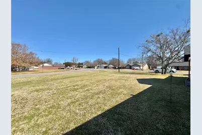 704 Shady Grove Court, Granbury, TX 76049 - Photo 25