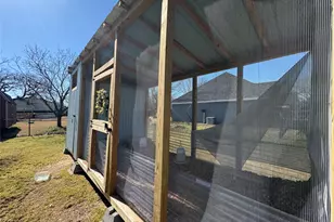 704 Shady Grove Ct, Granbury, TX 76049 - Photo 27