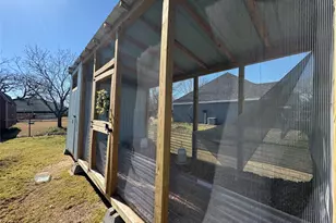 704 Shady Grove Ct, Granbury, TX 76049 - Photo 27