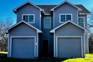 1716 E Powell Ave, Fort Worth, TX 76104 - Photo 1