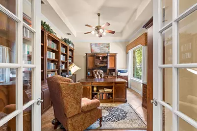 10072 Bluffview Circle, Pilot Point, TX 76258 - Photo 7