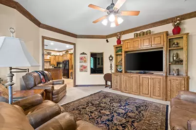 10072 Bluffview Circle, Pilot Point, TX 76258 - Photo 23