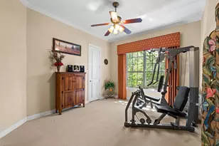 10072 Bluffview Cir, Pilot Point, TX 76258 - Photo 9