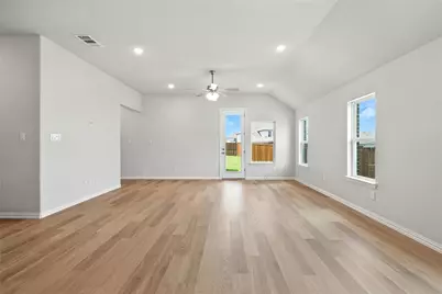 530 Red Barn Drive, Van Alstyne, TX 75495 - Photo 9