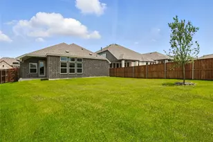 530 Red Barn Dr, Van Alstyne, TX 75495 - Photo 25