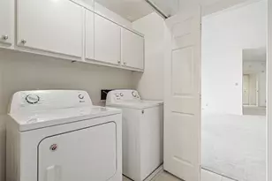 5200 Keller Springs Rd, Dallas, TX 75248 - Photo 27