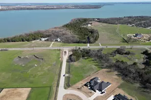 735 Peppy San, Lucas, TX 75002 - Photo 1