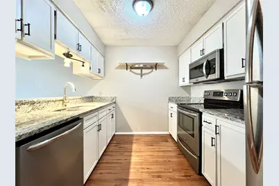 1231 Dallas Drive, Denton, TX 76205 - Photo 7