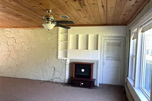 714 Forrest Ave, Cleburne, TX 76033 - Photo 15