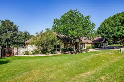 9310 Bellechase Road, Granbury, TX 76049 - Photo 5