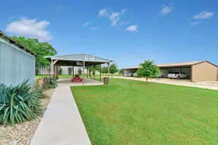 1900 Campbell Rd, Tolar, TX 76476 - Photo 25