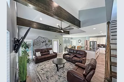 1991 Royaville Ct, Crystal Beach, TX 77650 - Photo 3