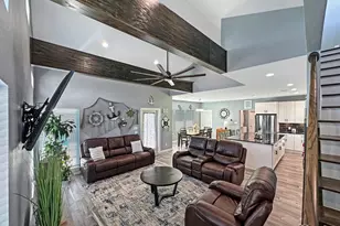 1991 Royaville Ct, Port Bolivar, TX 77650 - Photo 3