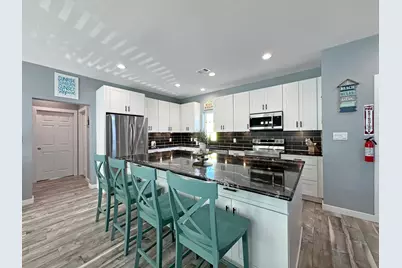 1991 Royaville Court, Port Bolivar, TX 77650 - Photo 15