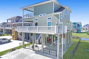 1991 Royaville Ct, Port Bolivar, TX 77650 - Photo 3