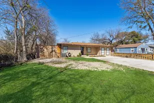 1801 Rayburn Ave, Mesquite, TX 75149 - Photo 3