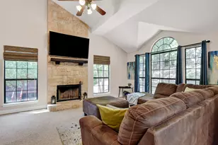 766 Lake Point Loop, Pottsboro, TX 75076 - Photo 7