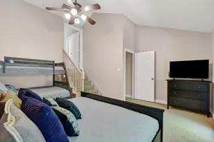 766 Lake Point Loop, Pottsboro, TX 75076 - Photo 21