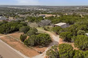 950 Maxwell St, Buffalo Gap, TX 79508 - Photo 31