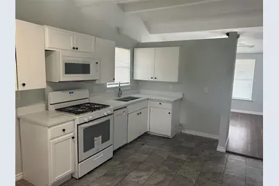 710 E Daugherty Drive, Garland, TX 75041 - Photo 5